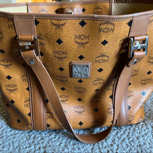 MCM authentic bundle - Picture 2 of 9